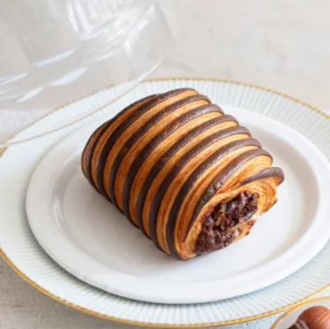 Delifrance Singapore Wholesale laminated chocolate pastry with crispy layered texture
